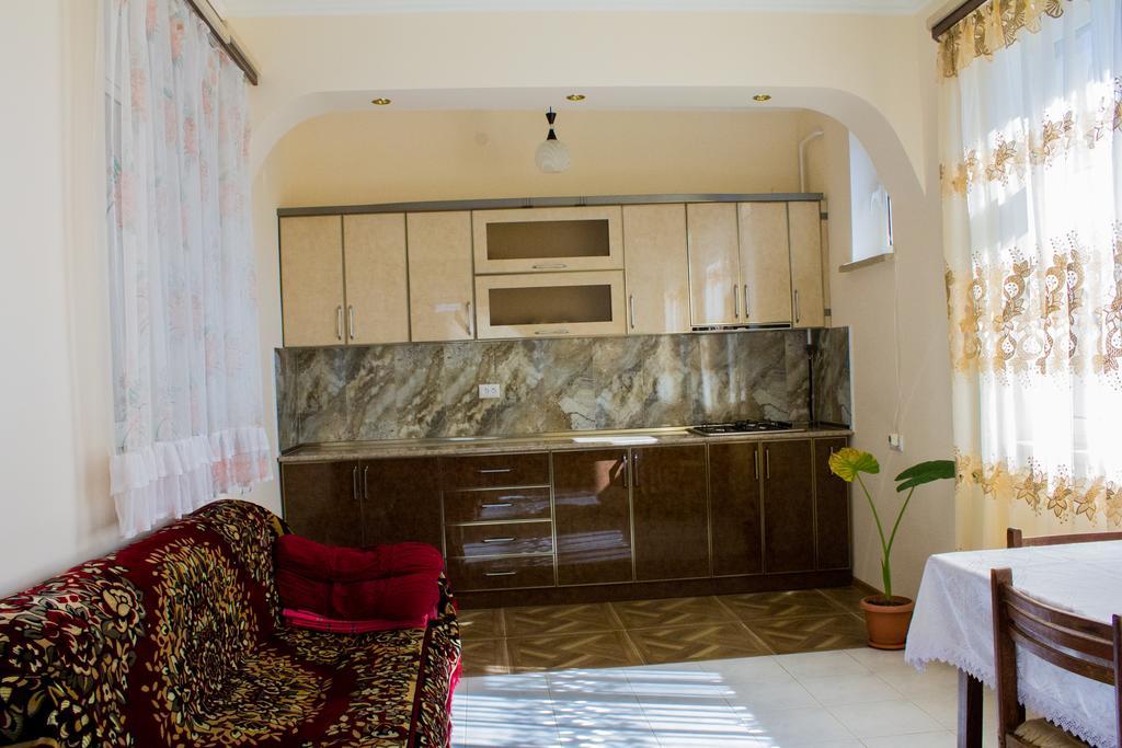 Lusya B&B Yeghegnadzor 外观 照片